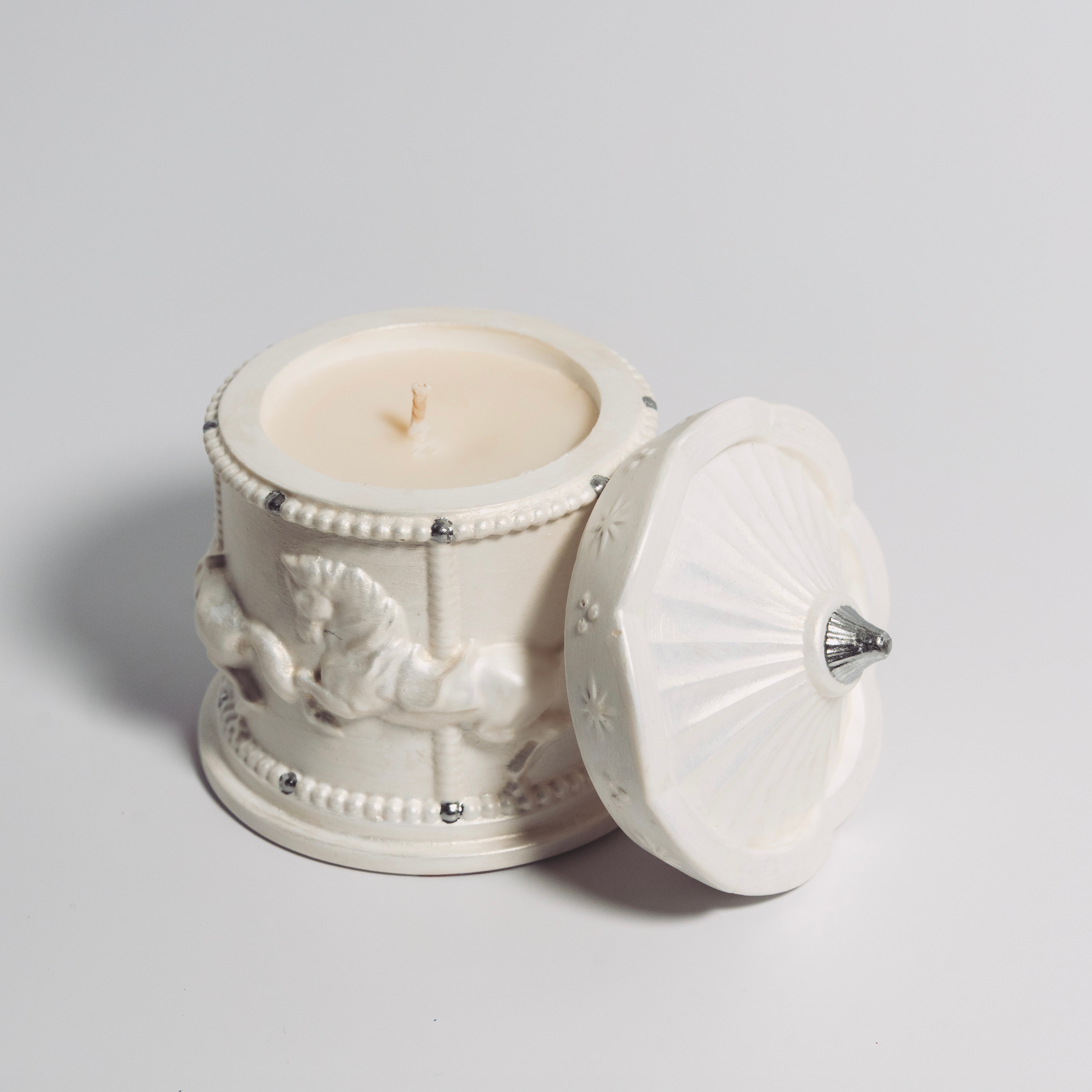 Holiday Carousel Candle – Minimalist Edition