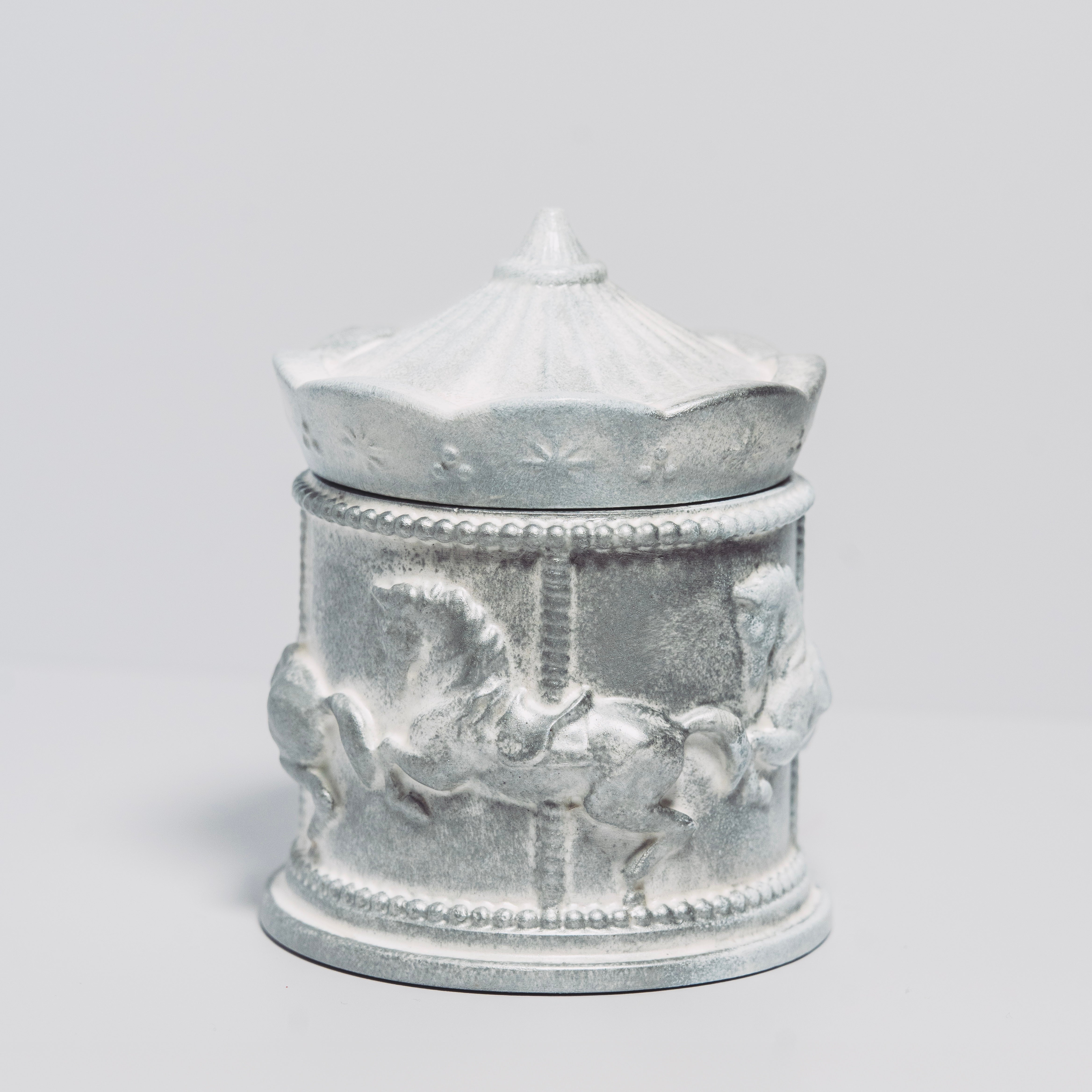Holiday Frosted Silver Carousel Candle – Vintage Edition