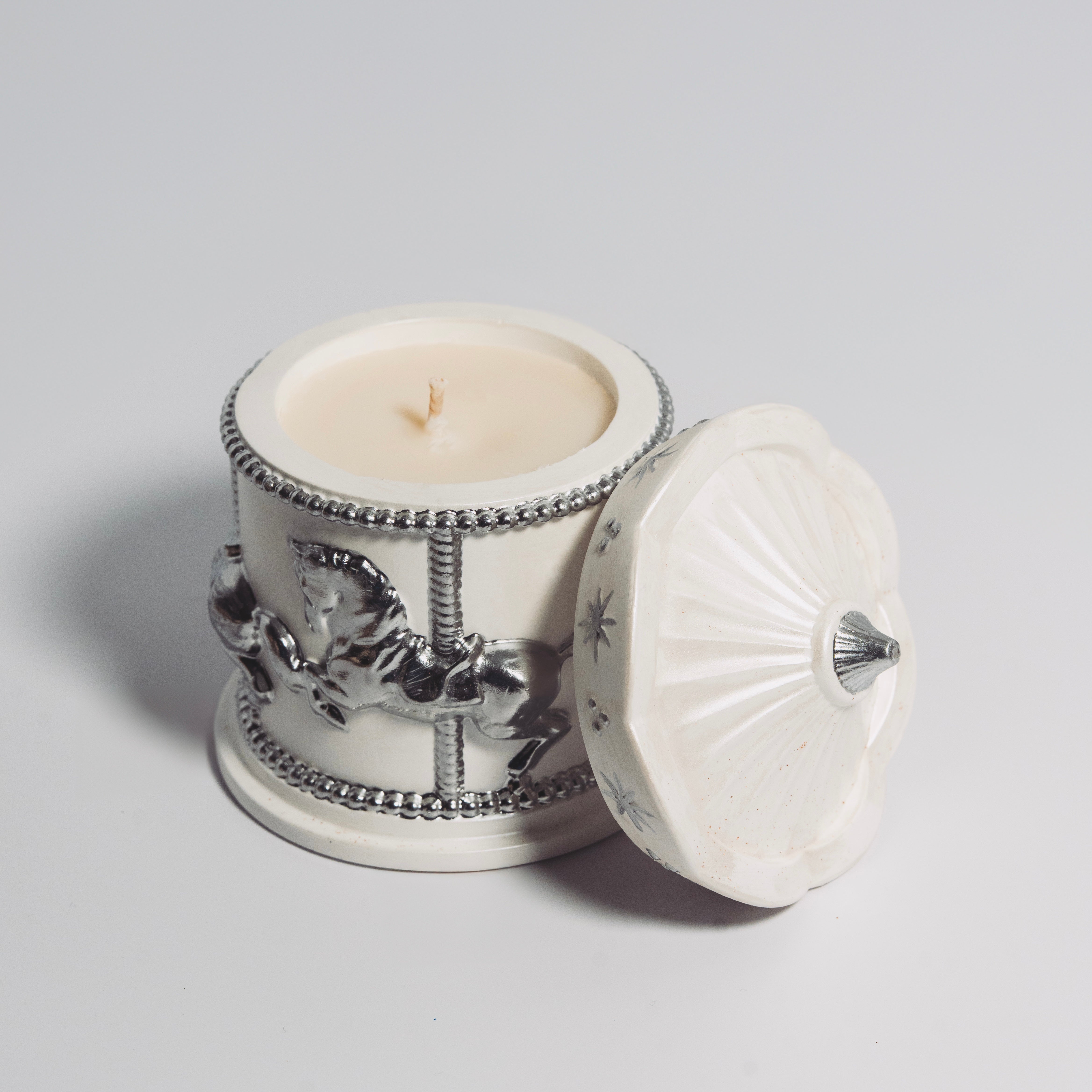 Holiday Gold Carousel Candle – White Pearl Edition