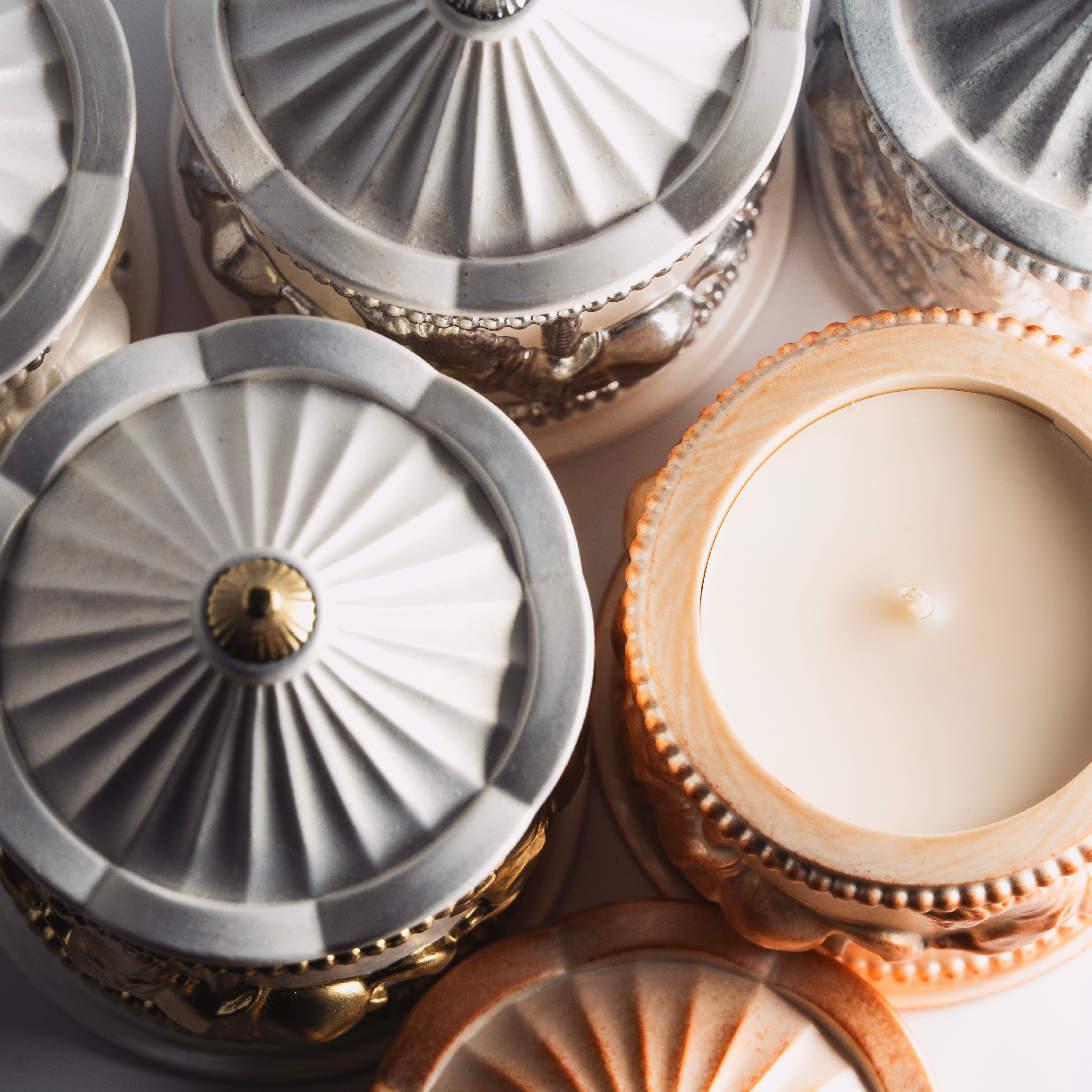 Holiday Gold Carousel Candle – White Pearl Edition